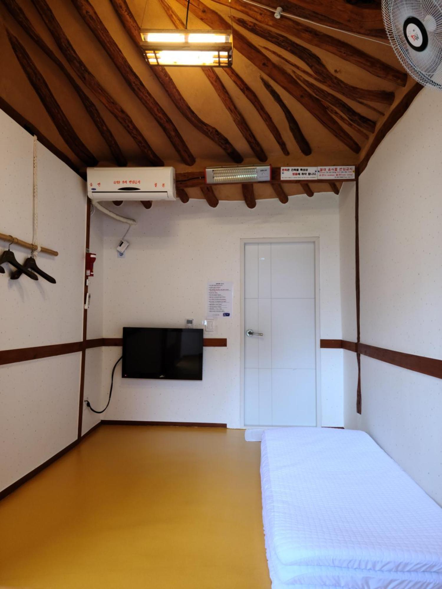 Hanok Raon Gyeongju Buitenkant foto